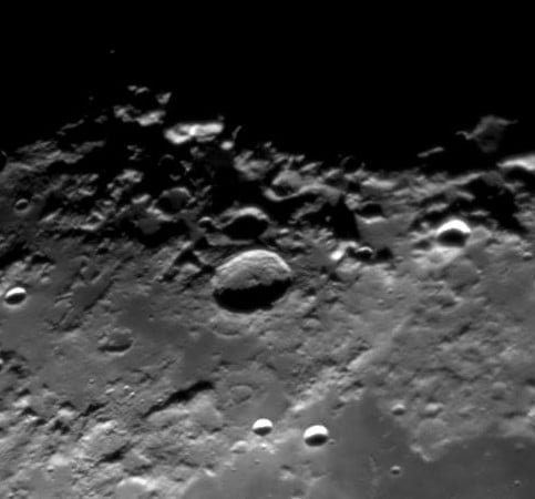 Osservando la Luna calante..